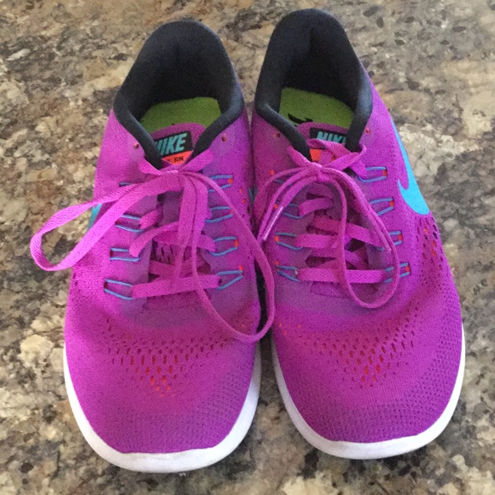 Used Nike sneakers